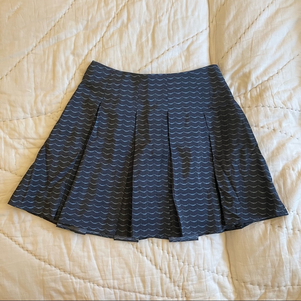 BCBGeneration | Flirty Skirt in Navy